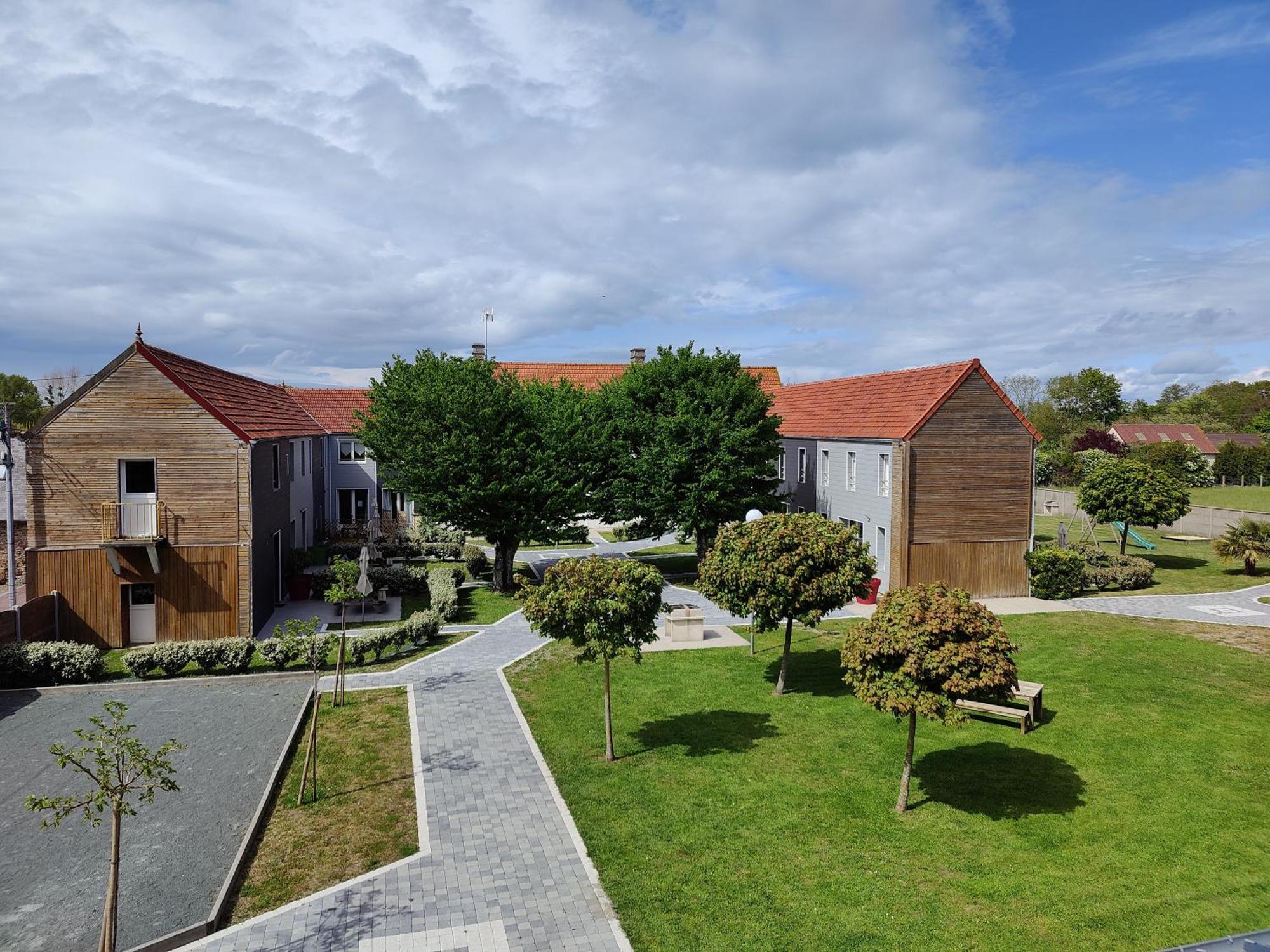 Le Village Du Phare Gouville-sur-Mer Exterior foto